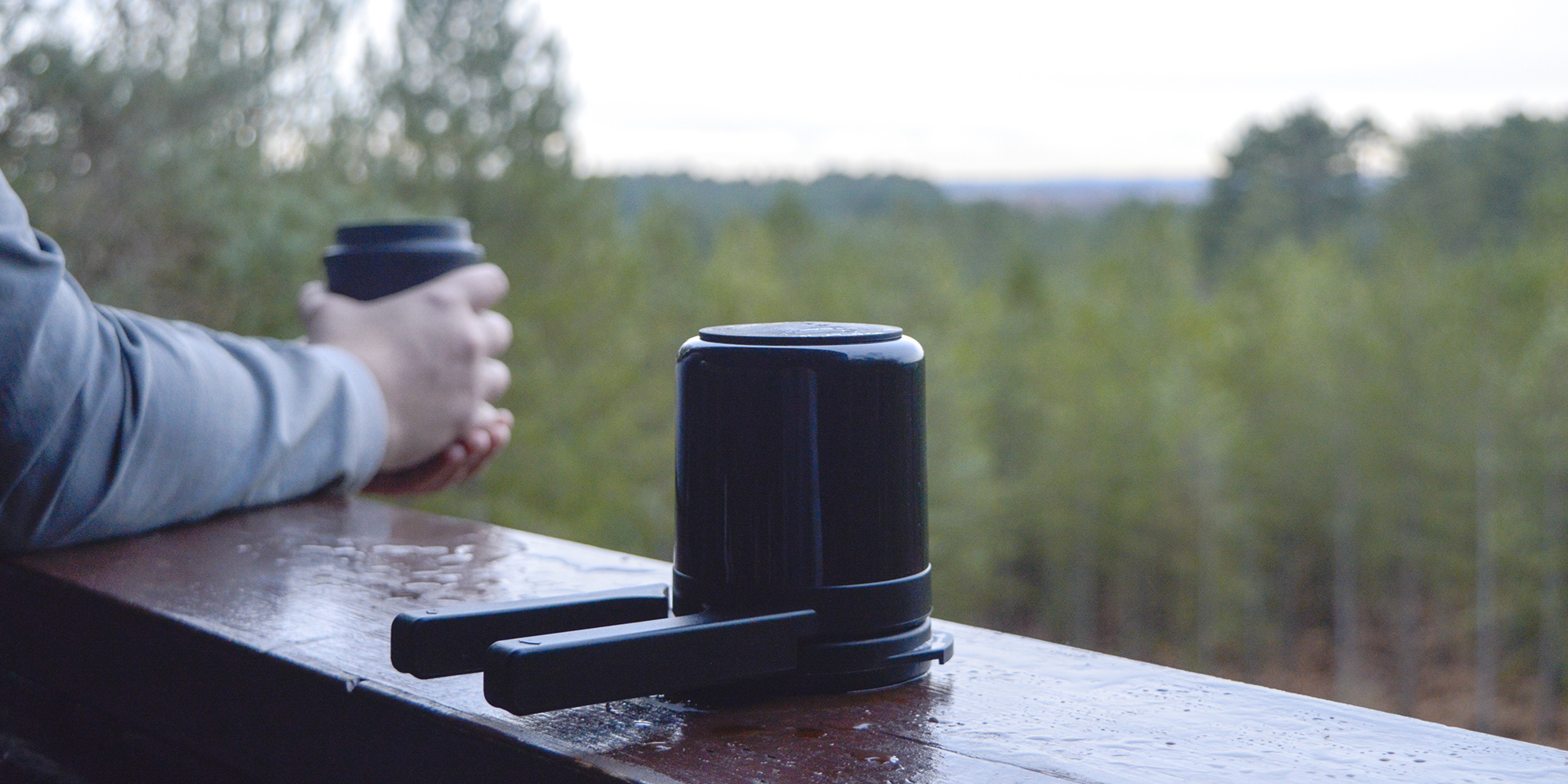 ツイストプレス